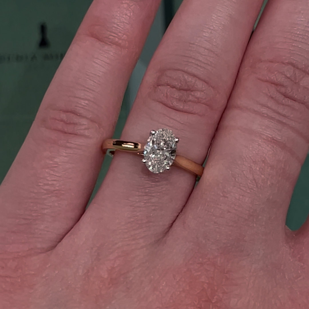 Yellow Gold WHite Diamond Oval Cut Engagement Ring